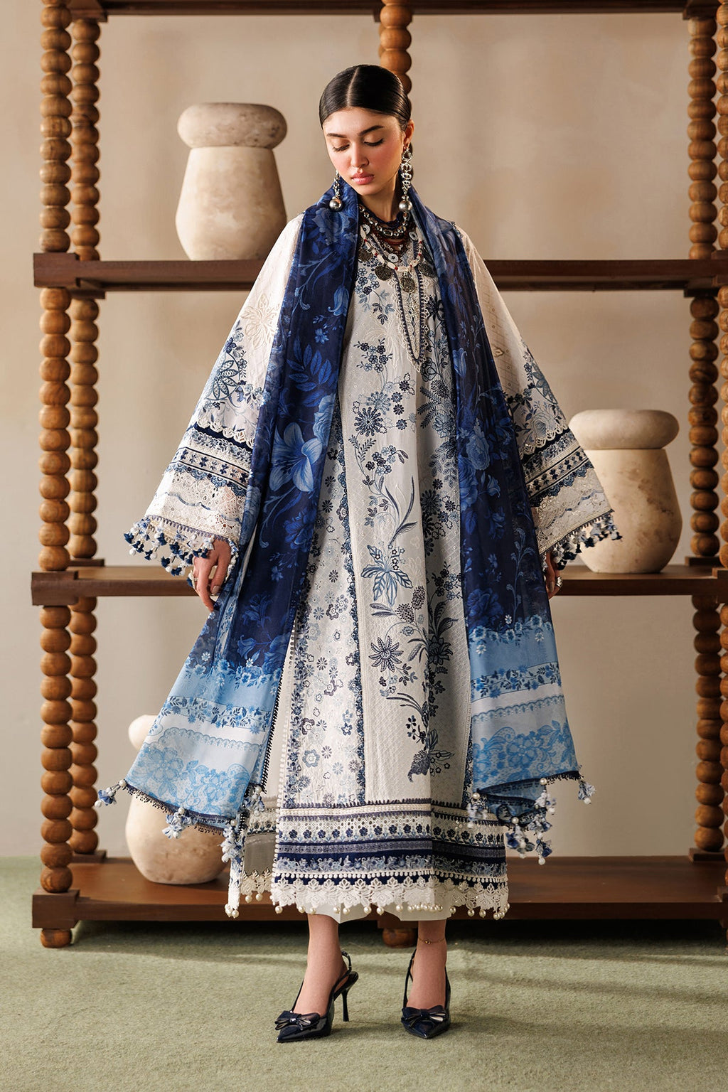 BAROQUE |EMBROIDERED LAWN | EL26-D06