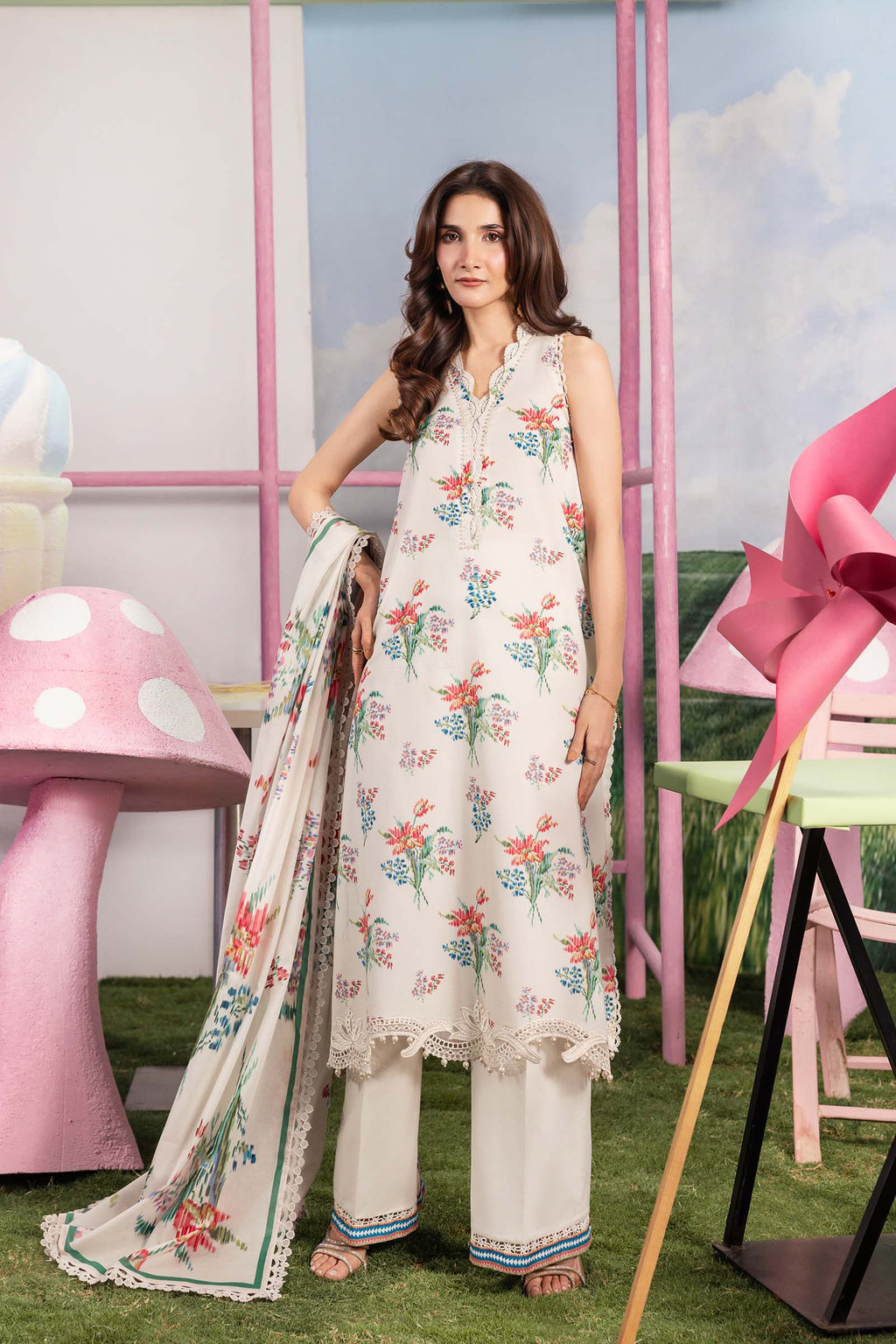 MARIA B | 3 Pc Unstitched Embroidered Lawn Suit