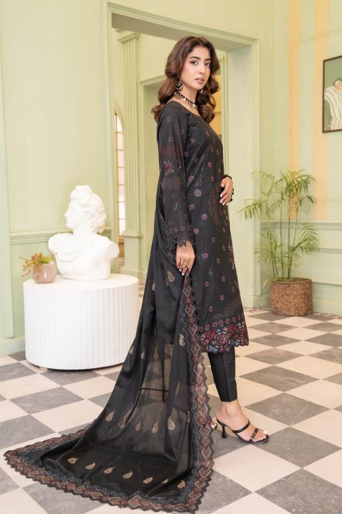 Riaz Arts | Namoos Lawn | RA-N-03