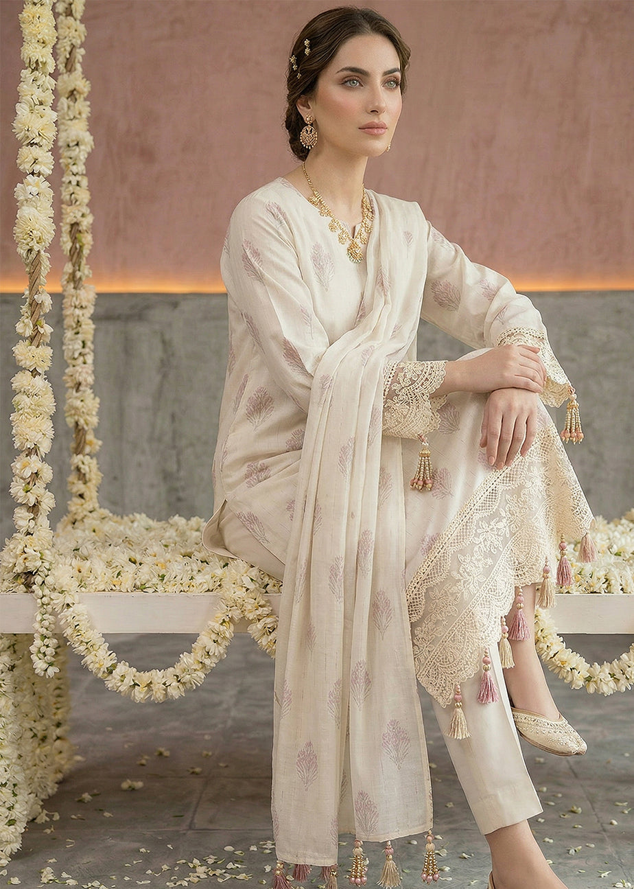 Noor E Fajar | Saira Luxury Lawn | NF-1560