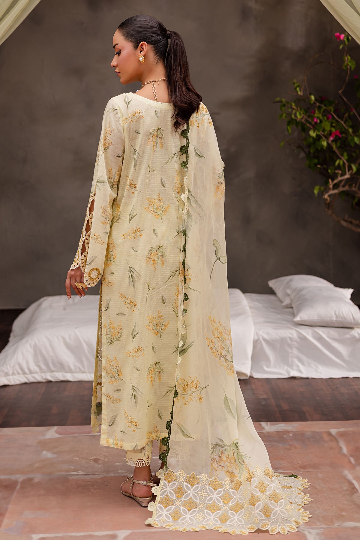 Nureh | Bloom Lawn | BL-10