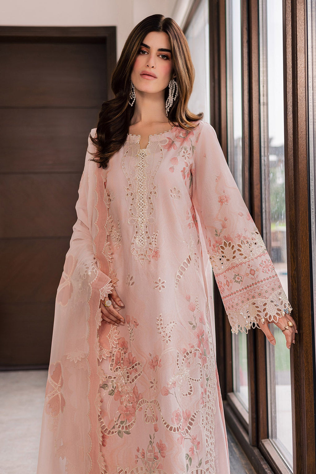 Nureh | Lily May Lawn | NE-261
