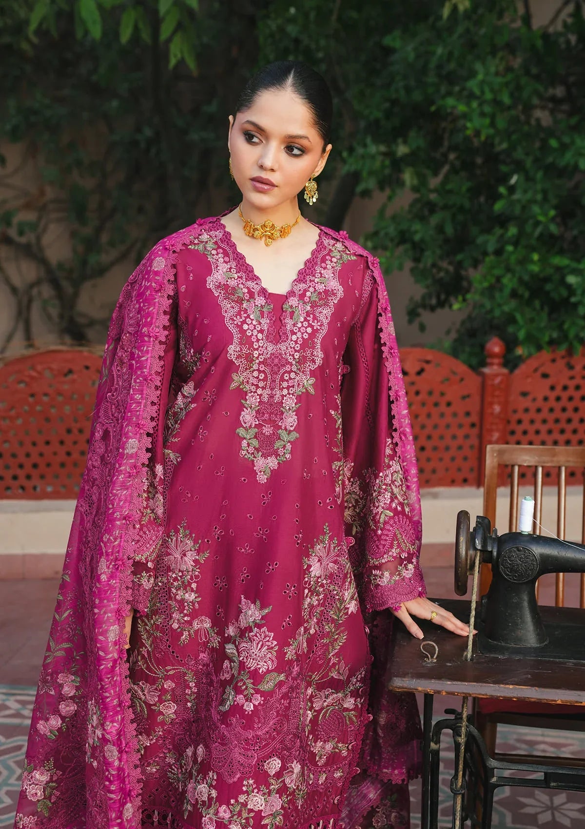 Kahf | Ek Fasana Luxury lawn '26 | Naveli