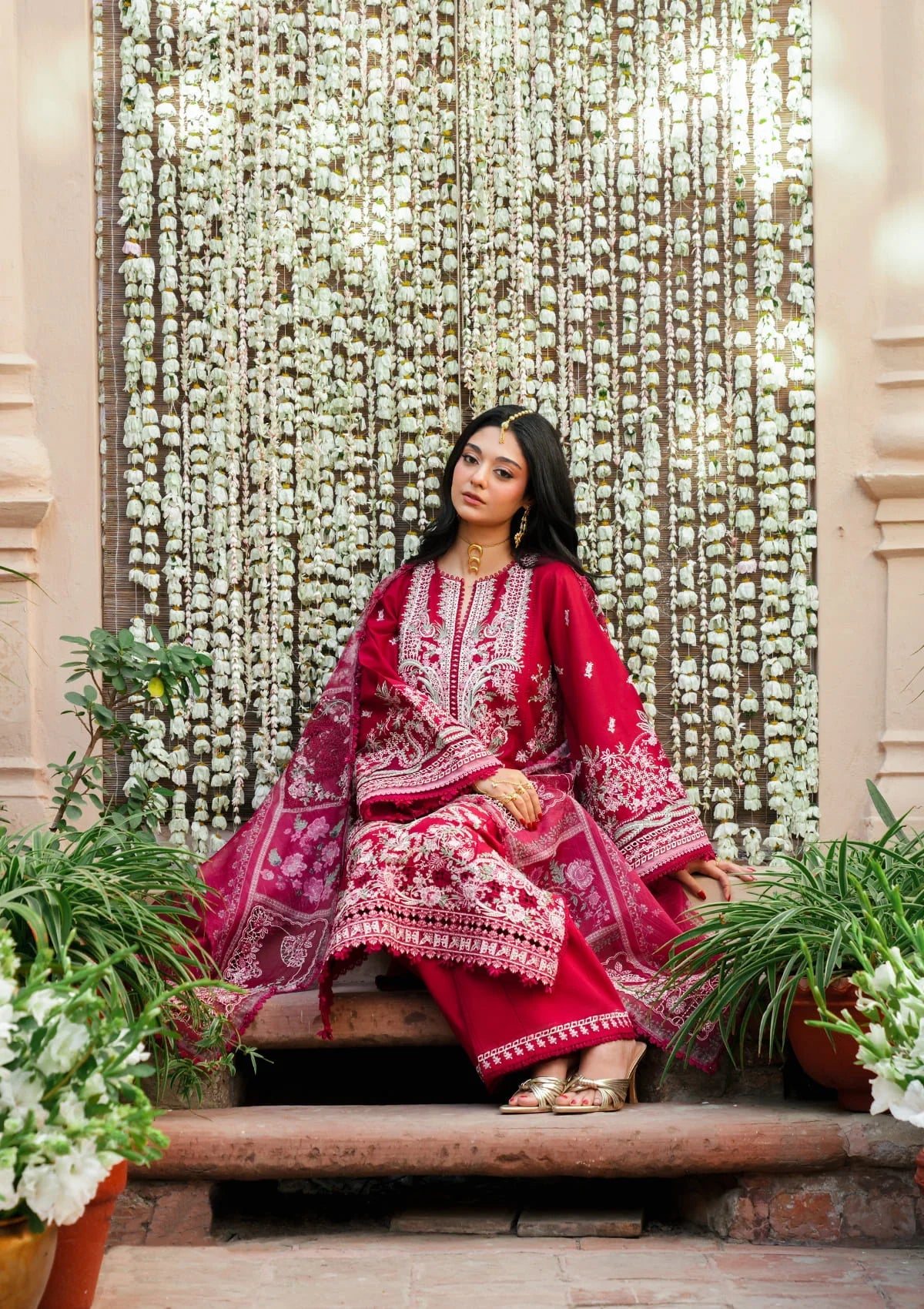 Kahf | Ek Fasana Luxury lawn '26 | Mahrani
