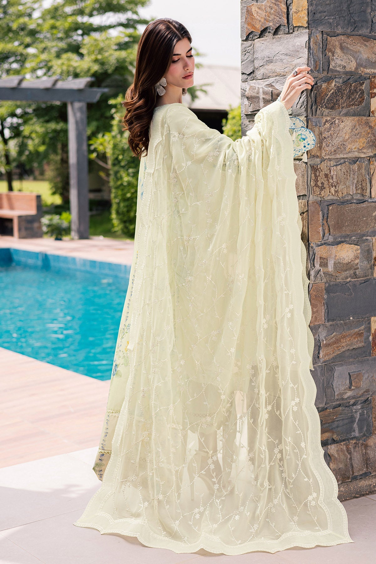 Nureh | Lily May Lawn | NE-259