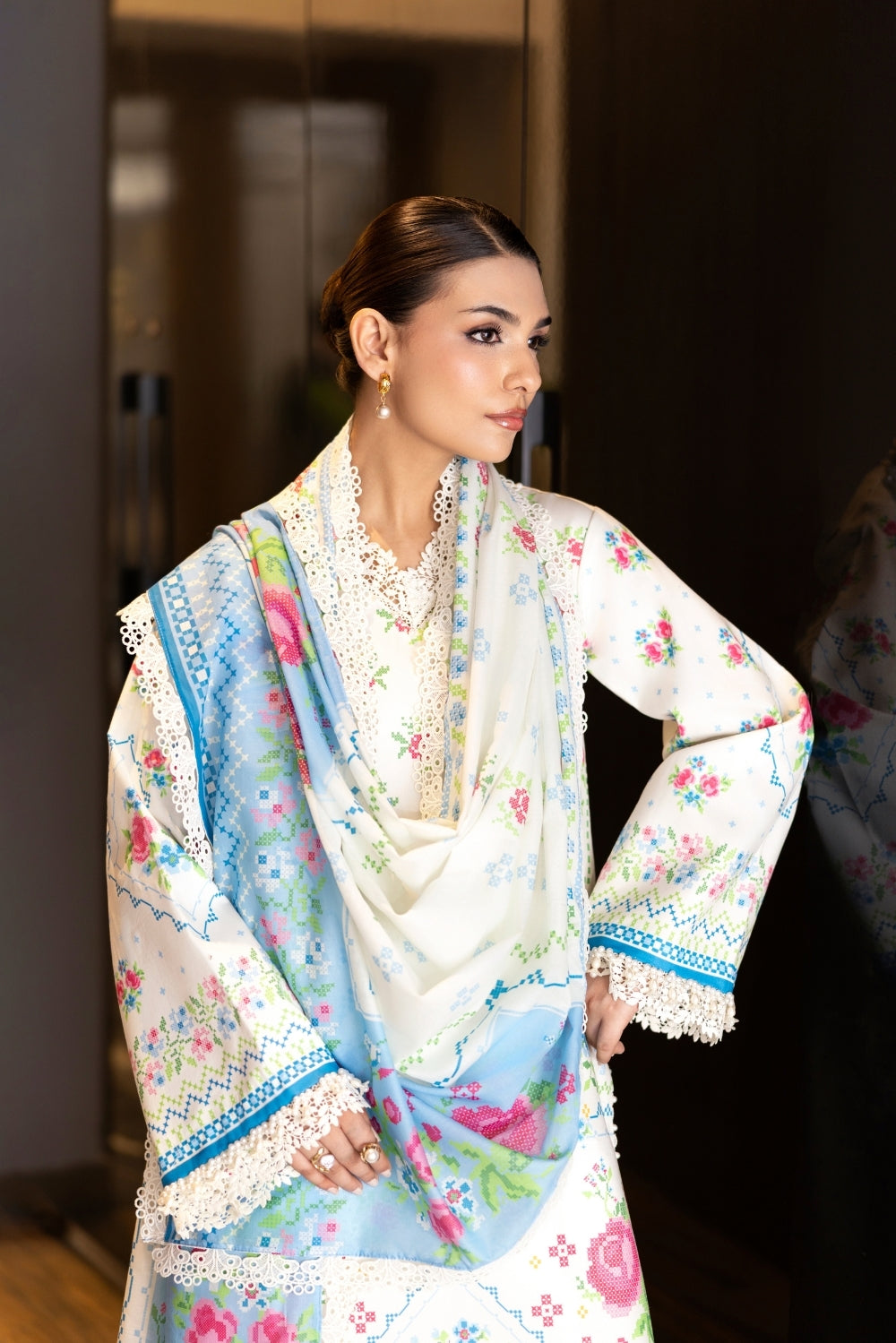 Naqsh | Midnight Meadow Lawn | Alabaster