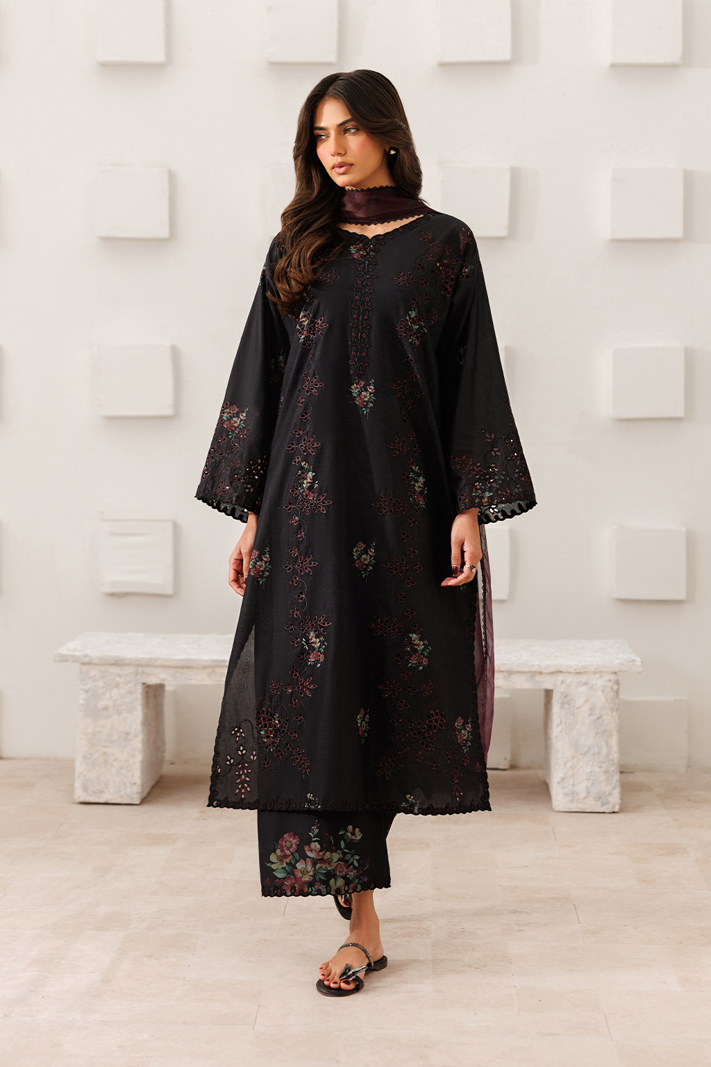 Iznik | Printed Lawn | UE-637