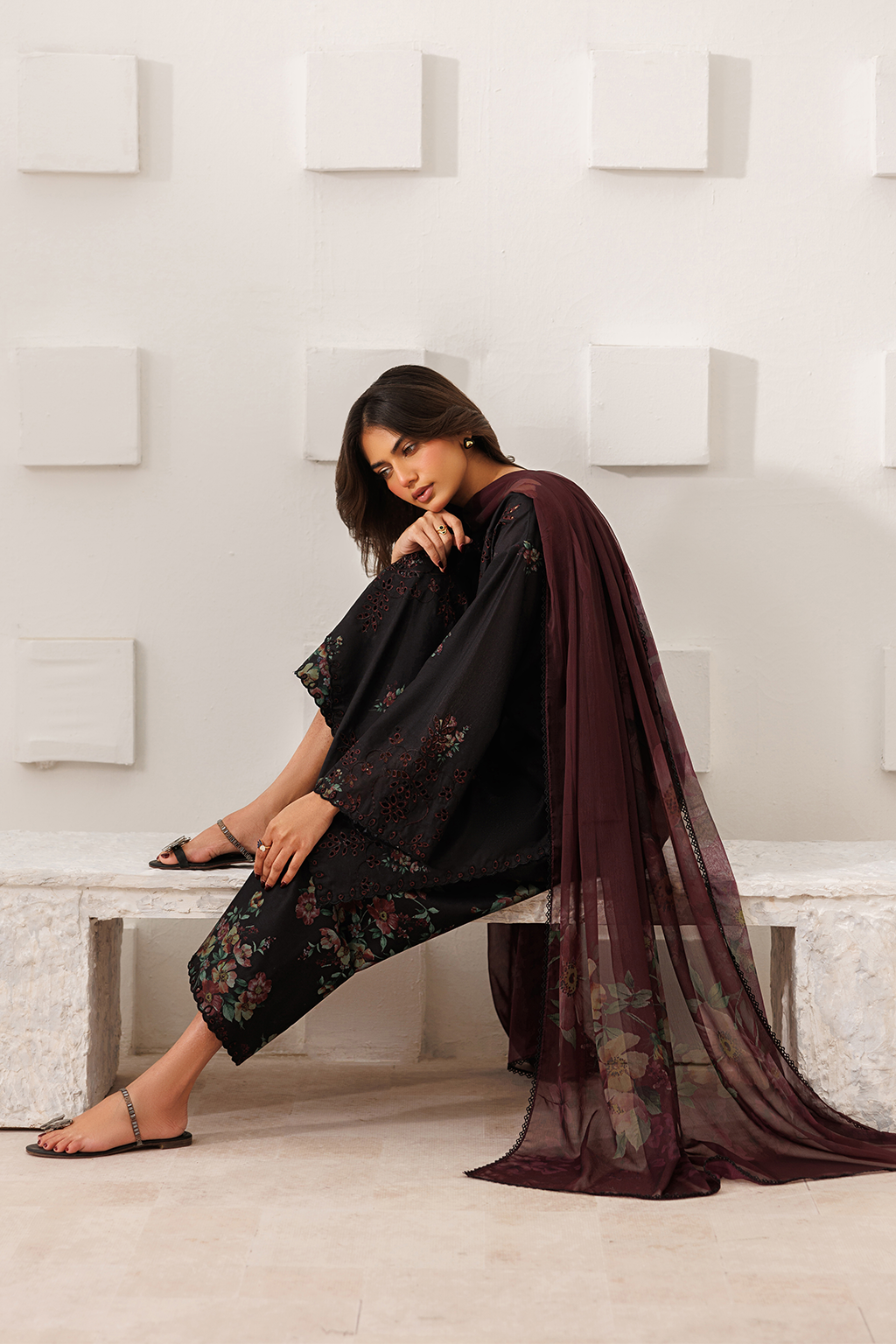 Iznik | Printed Lawn | UE-637