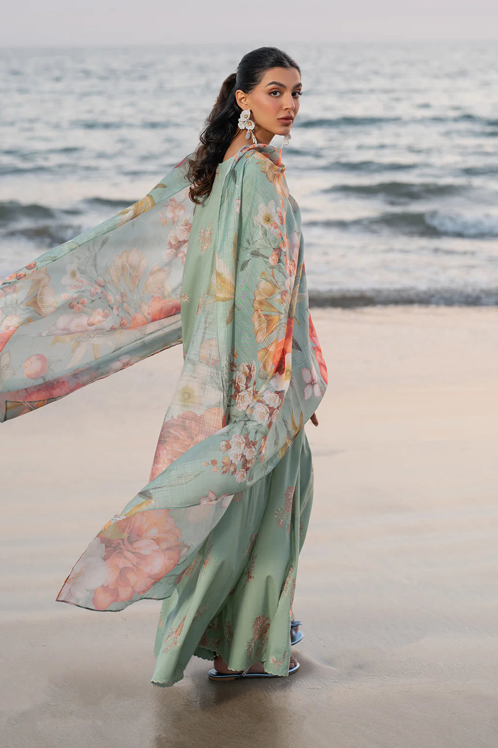 Iznik | Online Exclusive Lawn | UE-383