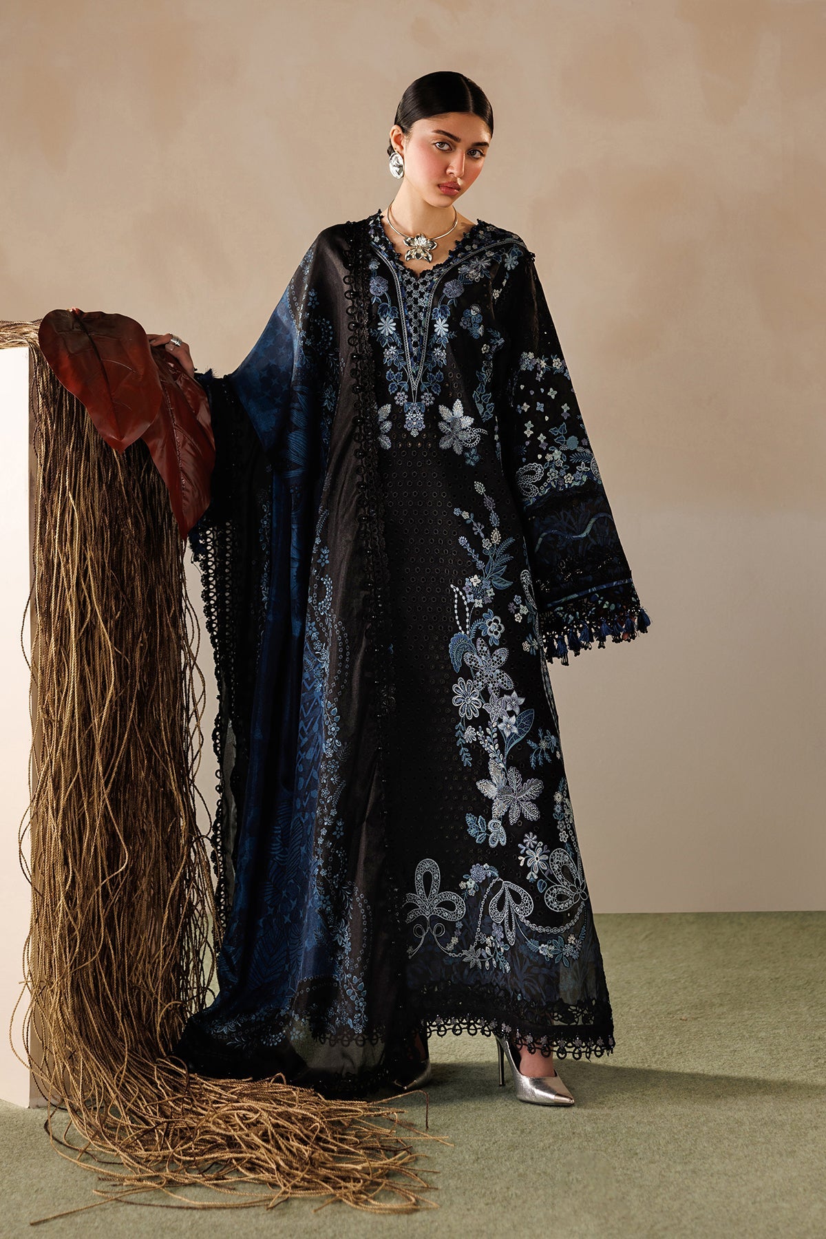 BAROQUE |EMBROIDERED LAWN | EL26-D08