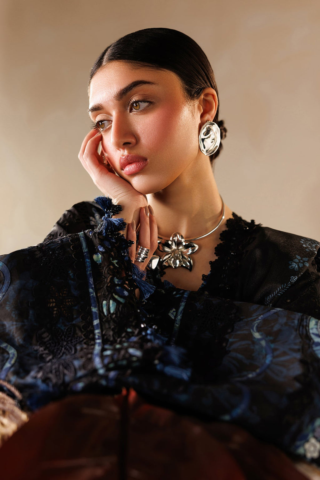 BAROQUE |EMBROIDERED LAWN | EL26-D08