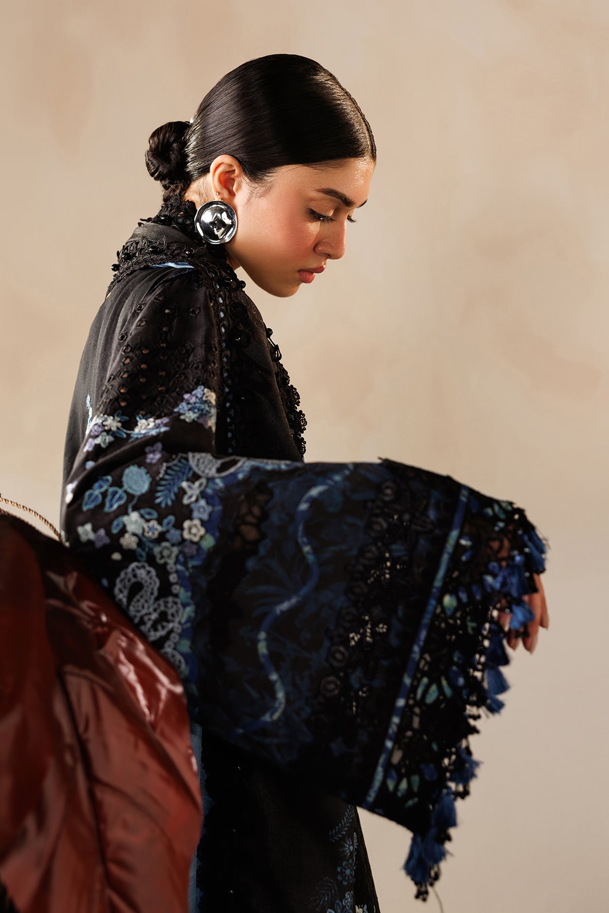 BAROQUE |EMBROIDERED LAWN | EL26-D08
