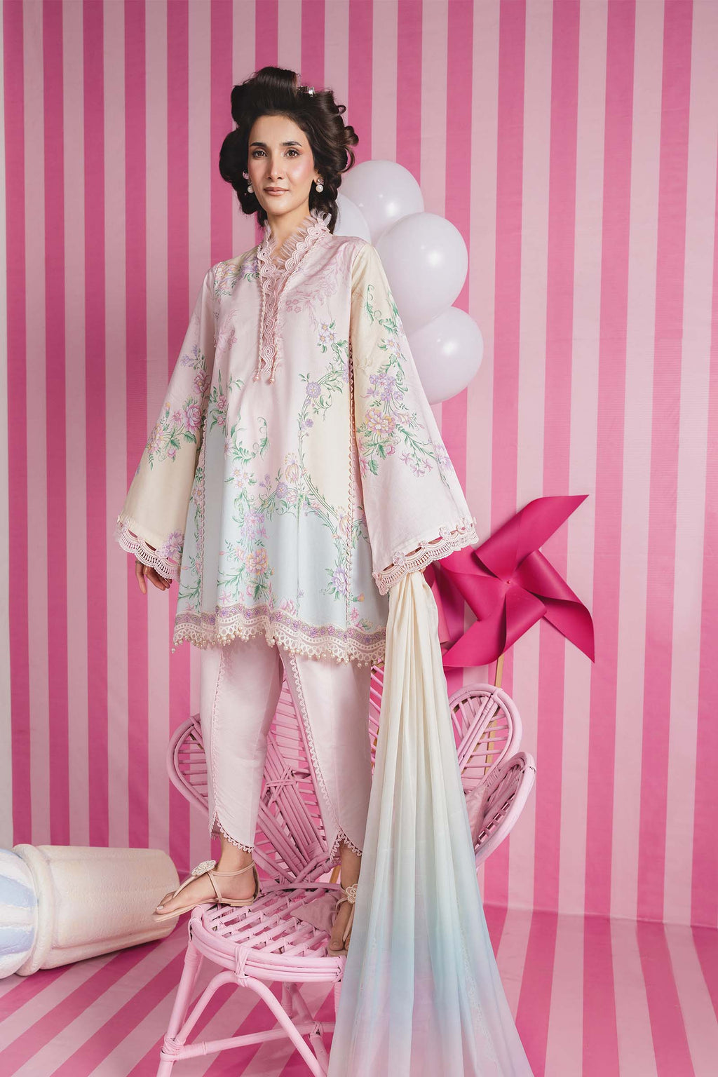 MARIA B | 3 Pc Unstitched Embroidered Lawn Suit | MB-CUSV13-07B