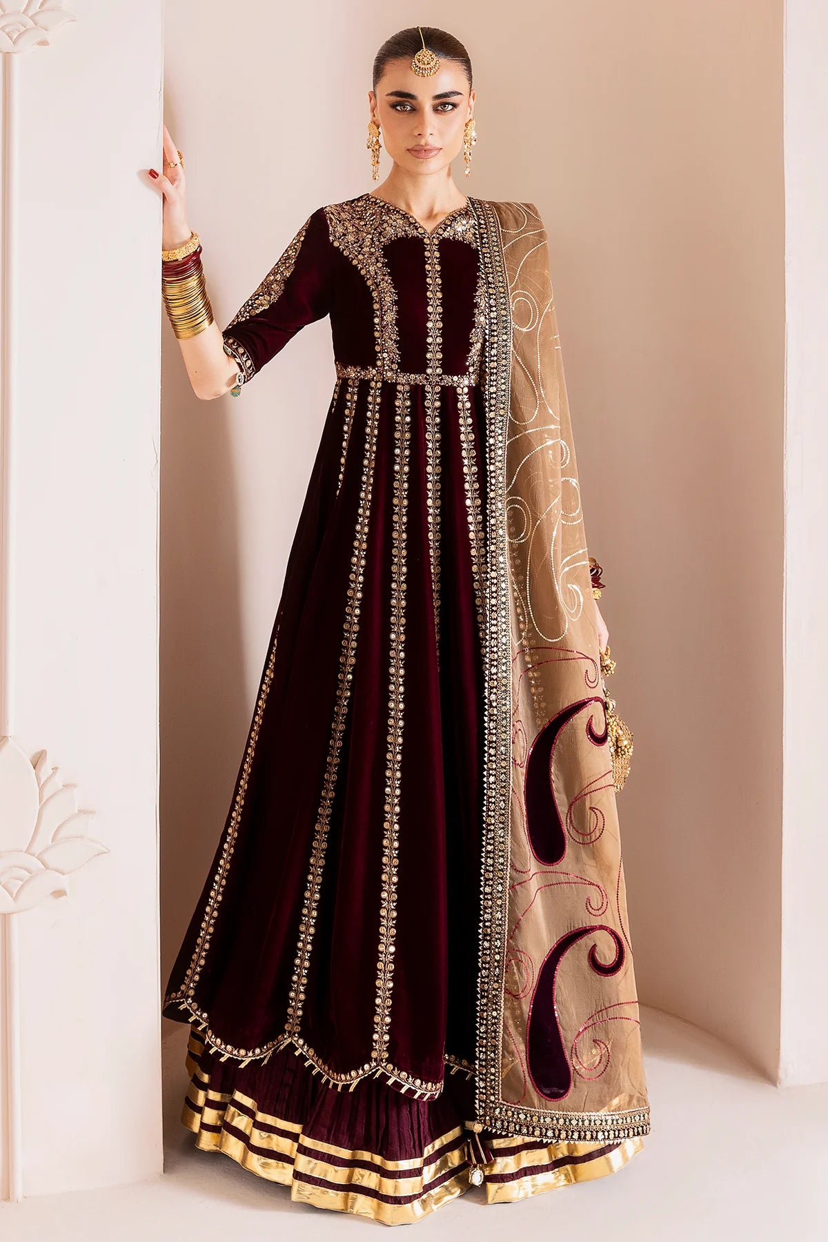 JAZMIN | Embroidered Velvet | CVF D-12