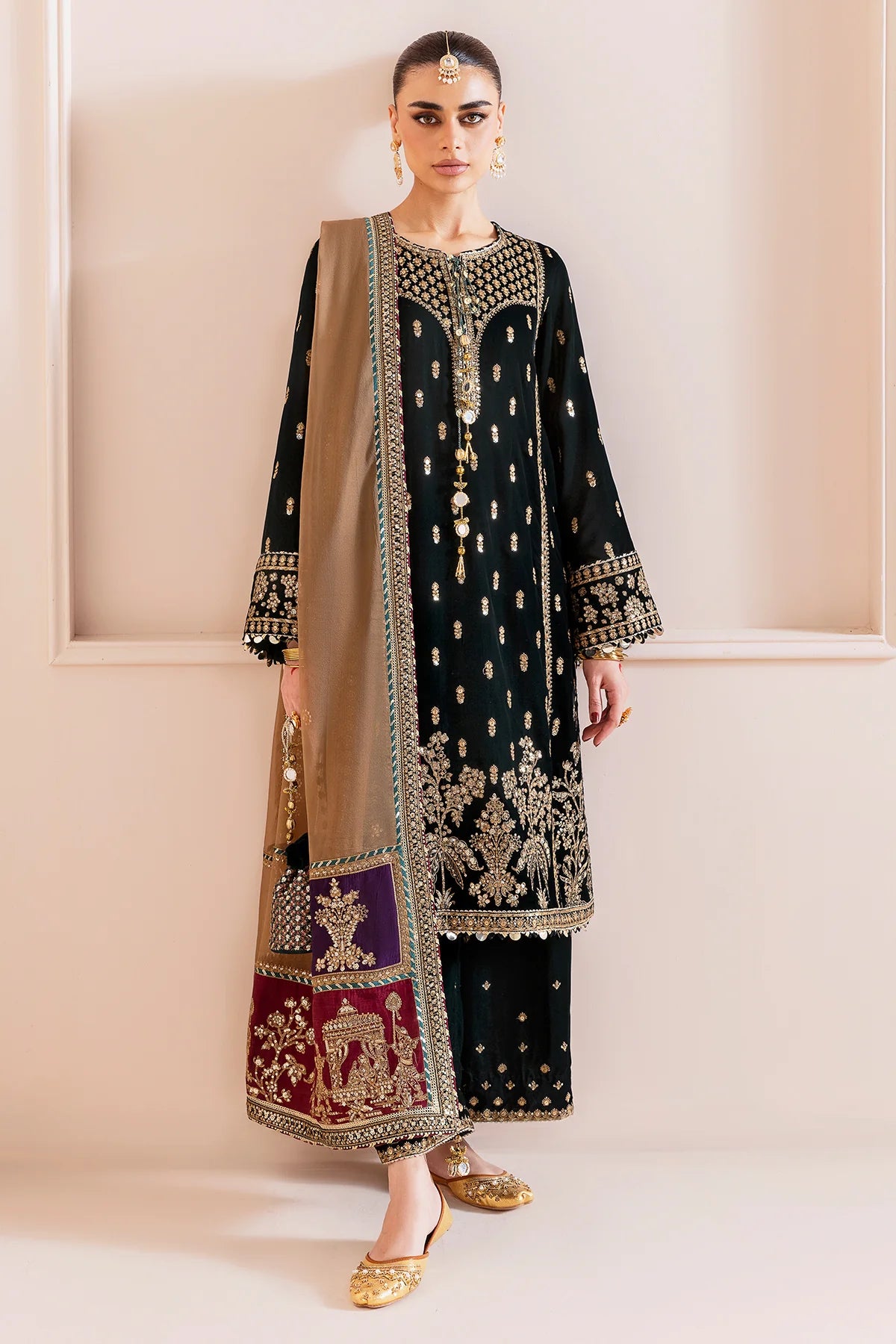 JAZMIN | Embroidered Velvet | CVF D-01