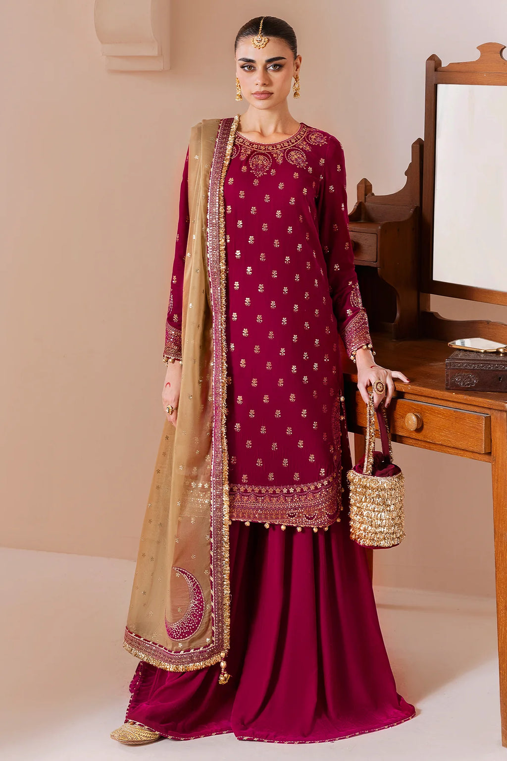 JAZMIN | Embroidered Velvet | CVF D-11