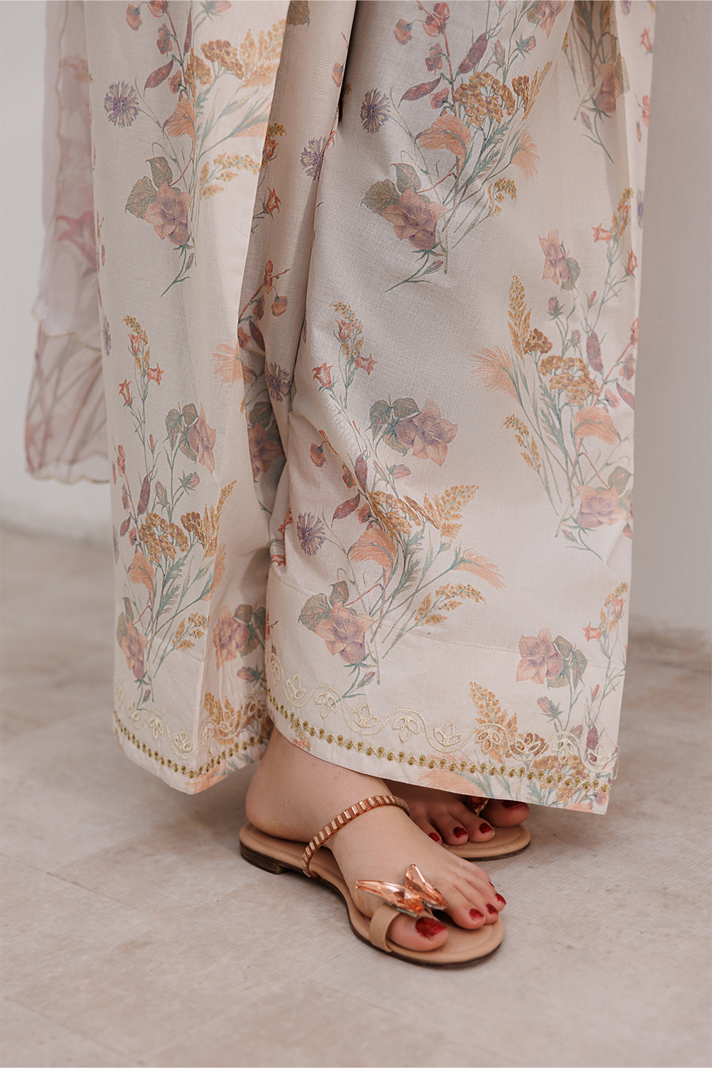 Iznik | Printed Lawn | UE-631