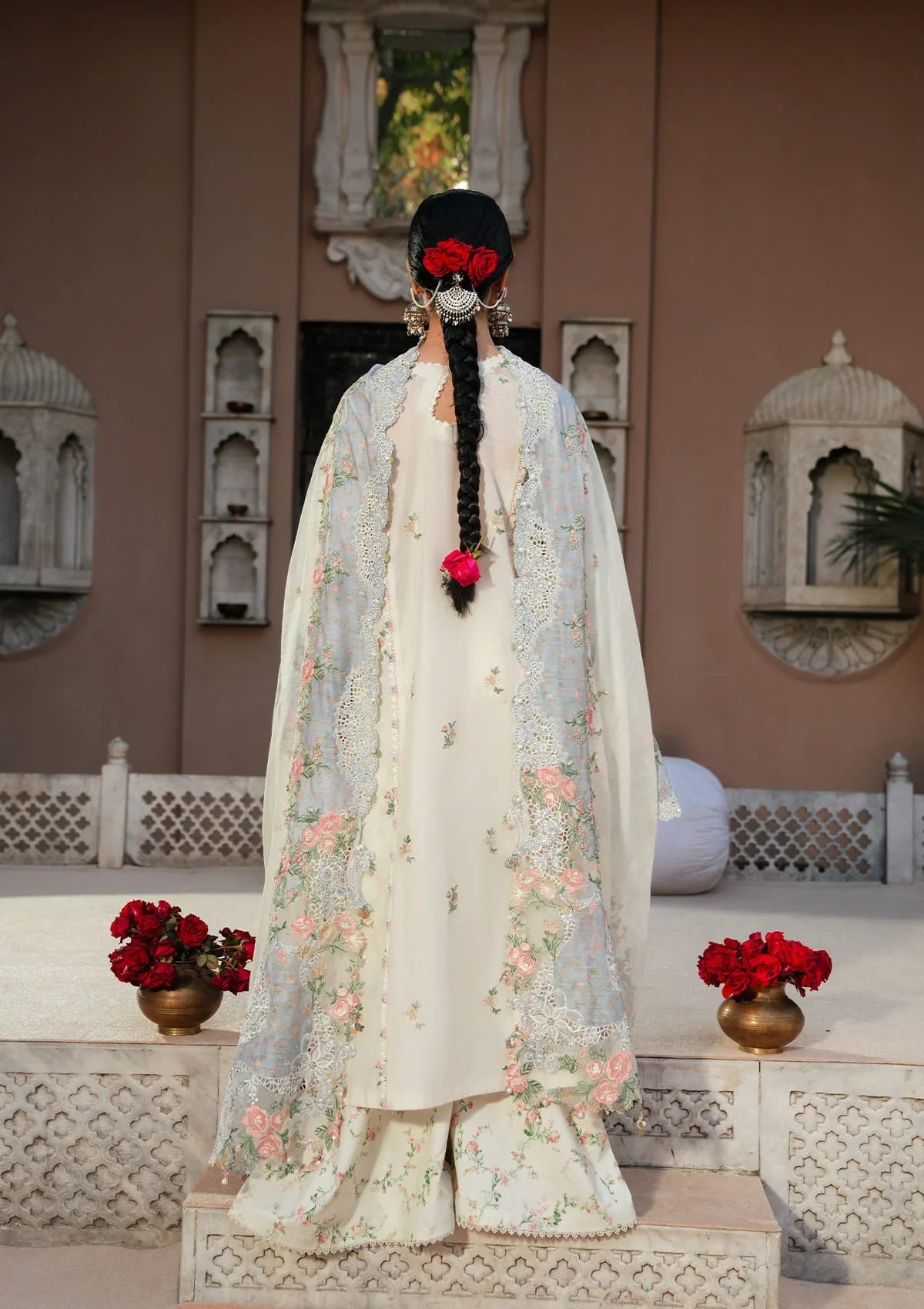 Kahf | Ek Fasana Luxury lawn '26 | Neelofar