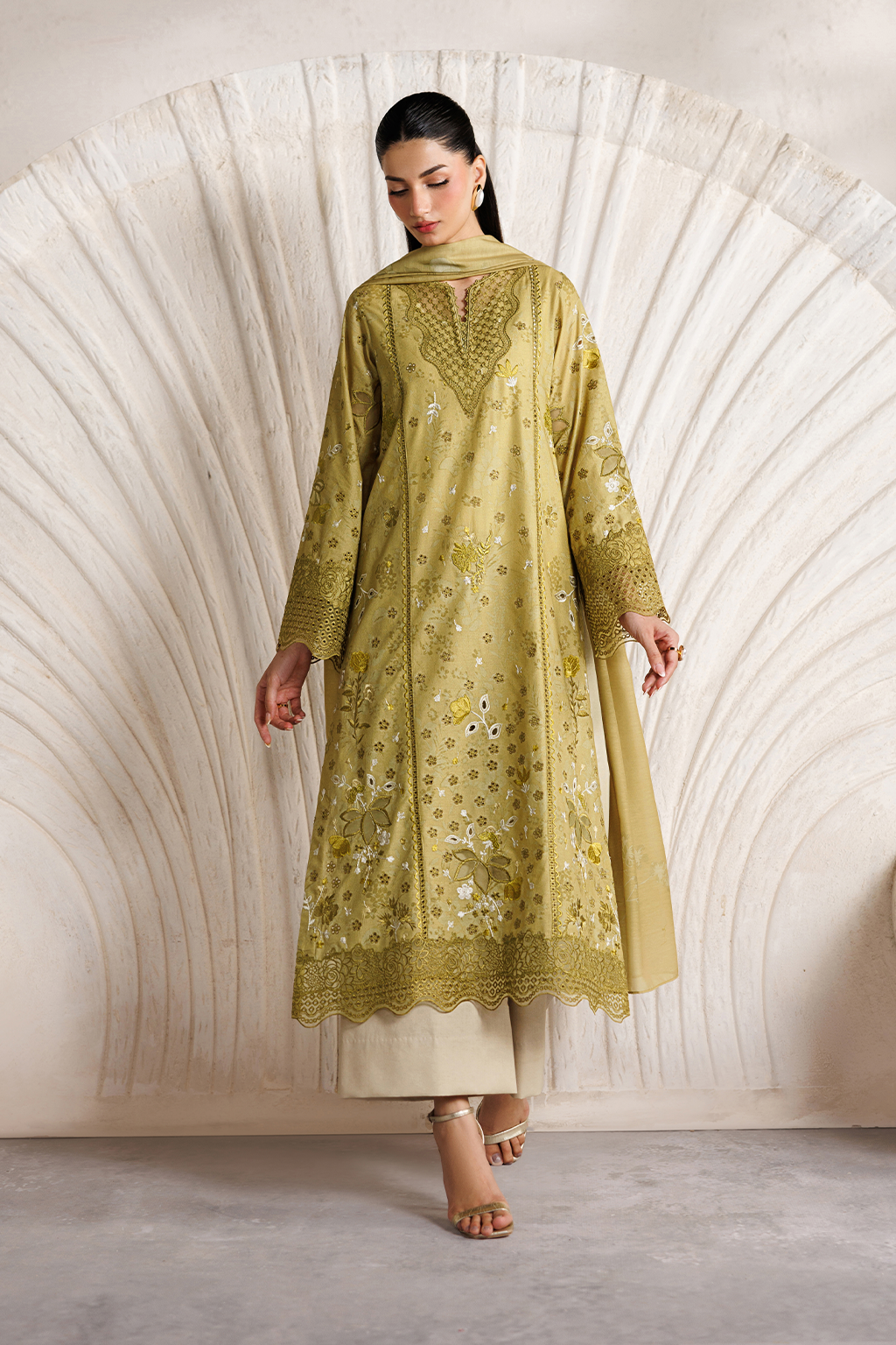 Iznik | Festive Embroidered Lawn | IBE-09