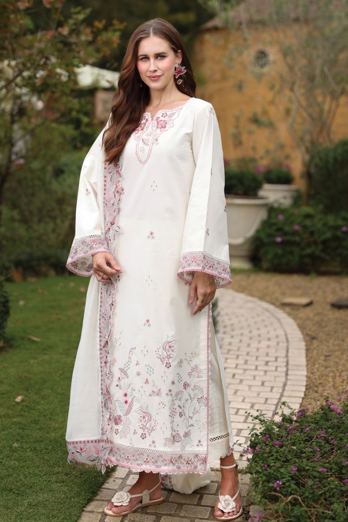 Rang rasiya | Raaya Luxury Embroidered Lawn | Evlayn