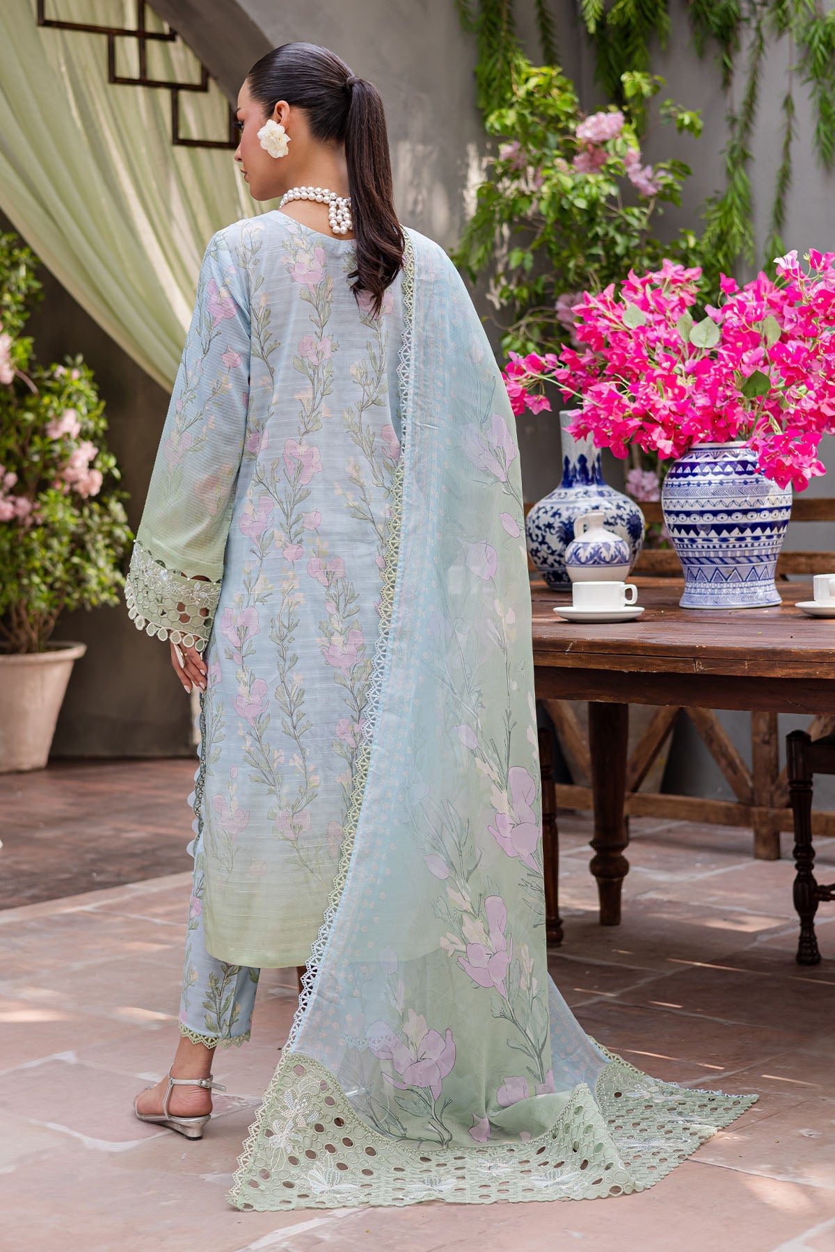 Nureh | Bloom Lawn | BL-07