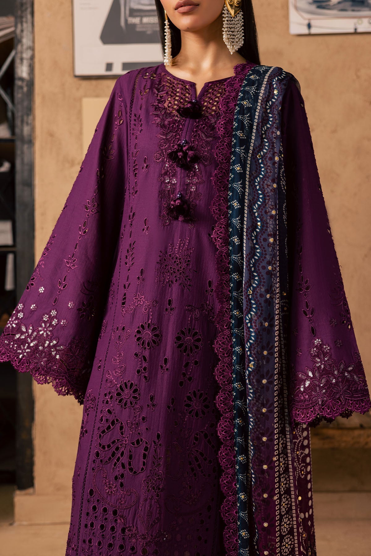 Nureh | Bazaar Embroidered Chikankari Lawn | NE-240