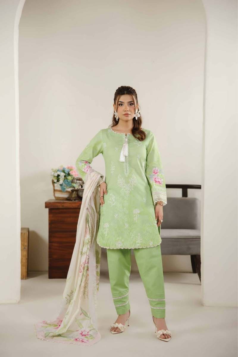 Ayleen | Book Rangkaari collection '26 | Aysel