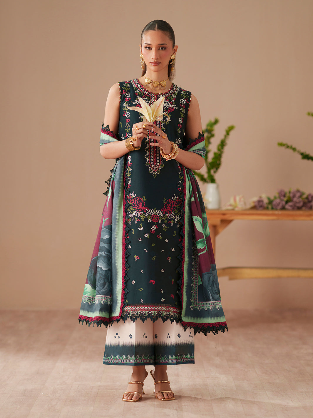Bin Ilyas | Jojo Summer '26 - 3 PC Lawn | 81A