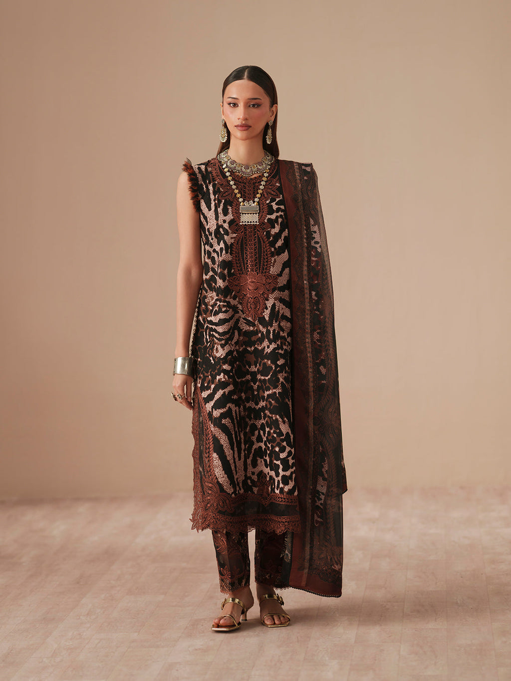 Bin Ilyas | Jojo Summer '26 - 3 PC Lawn | 82B