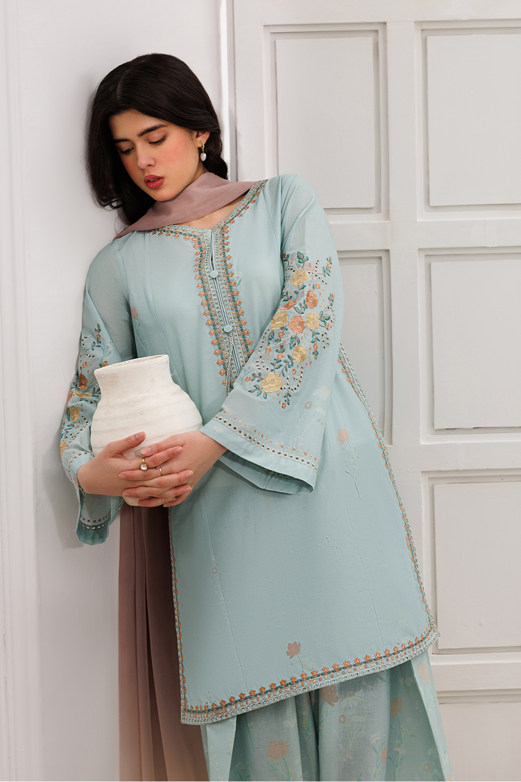 Iznik | Printed Lawn | UE-636