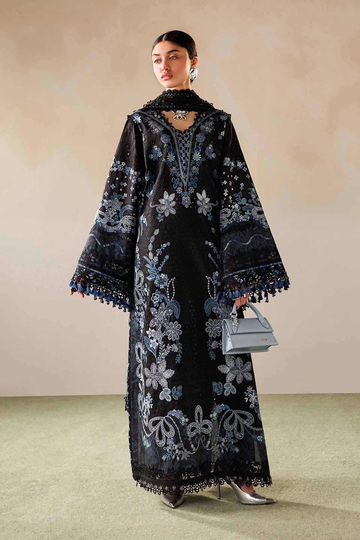 BAROQUE |EMBROIDERED LAWN | EL26-D08