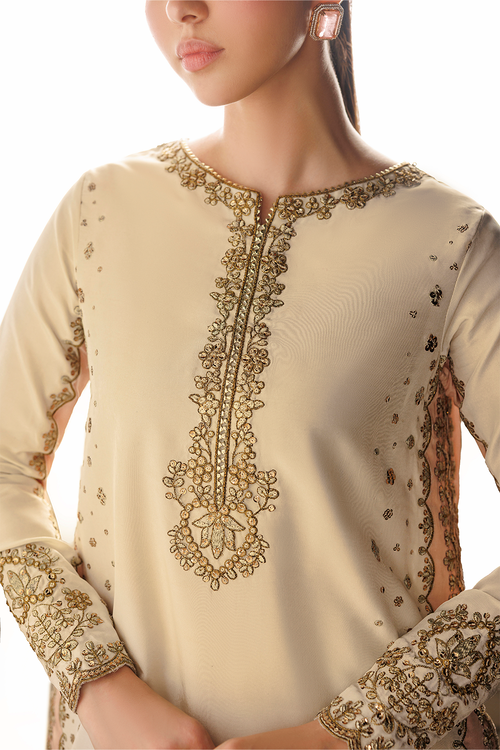 Iznik | Formals 26 Embroidered Ramen Silk | UE-735