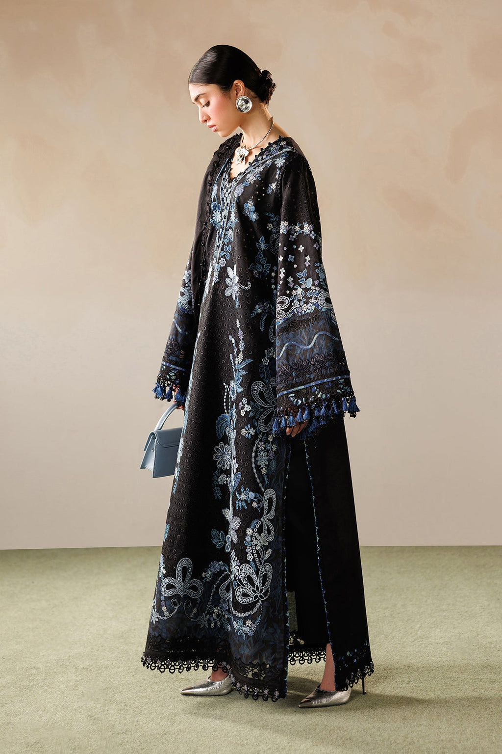 BAROQUE |EMBROIDERED LAWN | EL26-D08