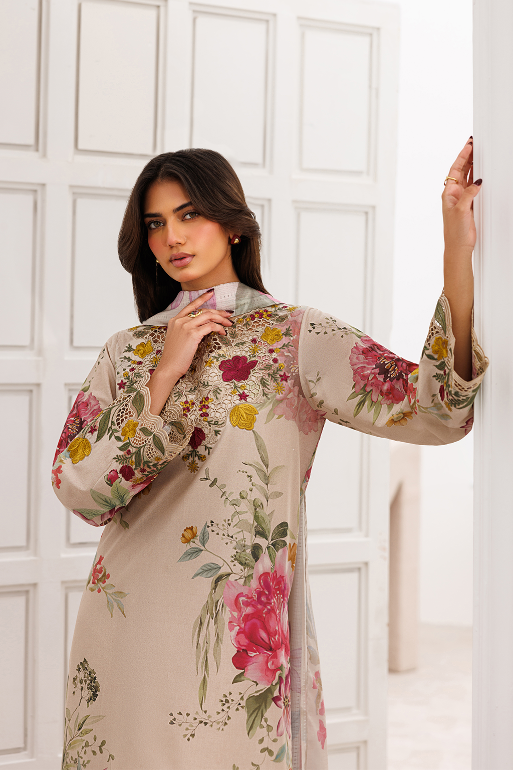 Iznik | Printed Lawn | UE-644