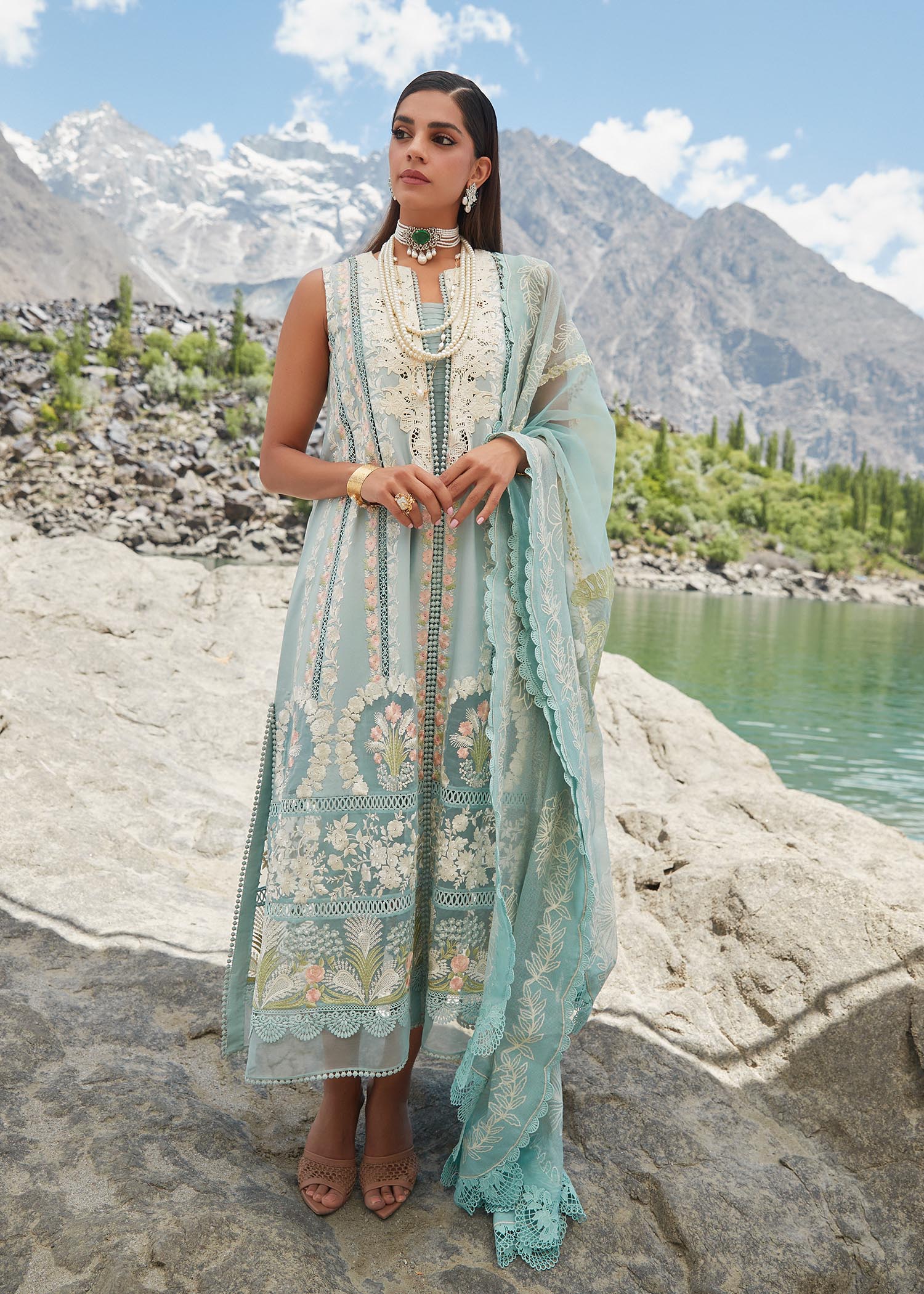 Crimson | SAIRA SHAKIRA LUXURY LAWN 2023 | Chikkankari Affair - D2 A