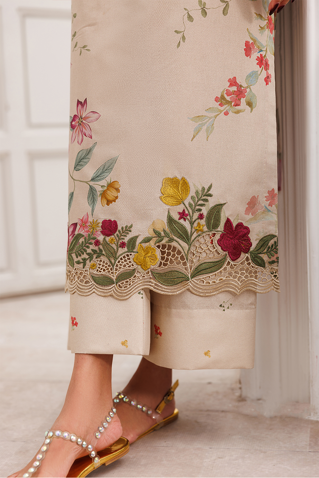 Iznik | Printed Lawn | UE-644