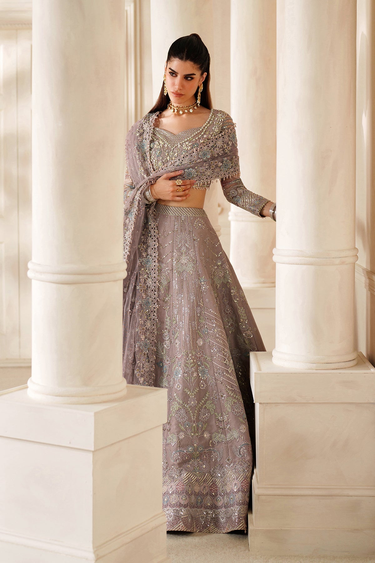 Baroque | EMBROIDERED NET | CH14-04