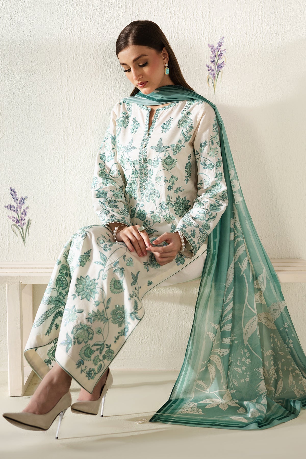 Baroque | Embroidered Jacquard lawn | UF-4430