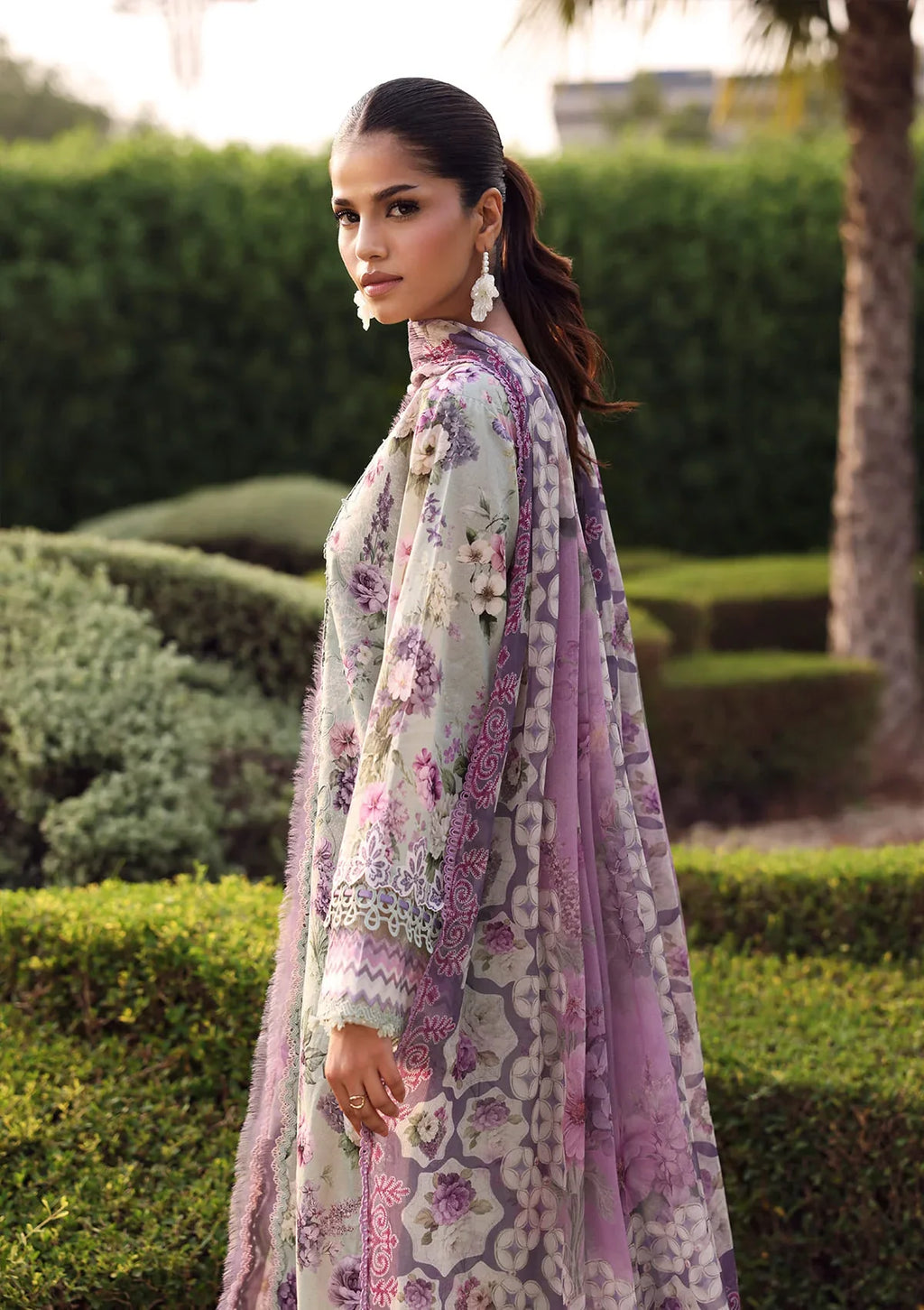 Elaf | Belladore - Prints Chiffon Lawn '26 | EPA-6A CASTELLA