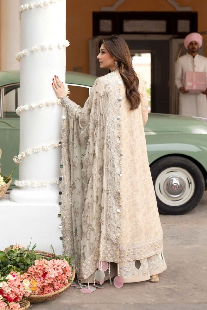 Nureh | Jhoomro Luxury Formals | Izel