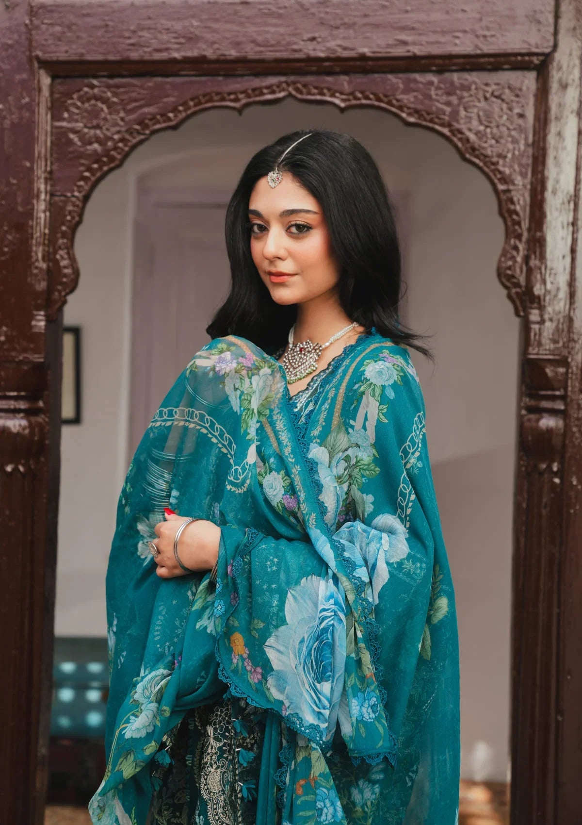 Kahf | Ek Fasana Luxury lawn '26 | Morni