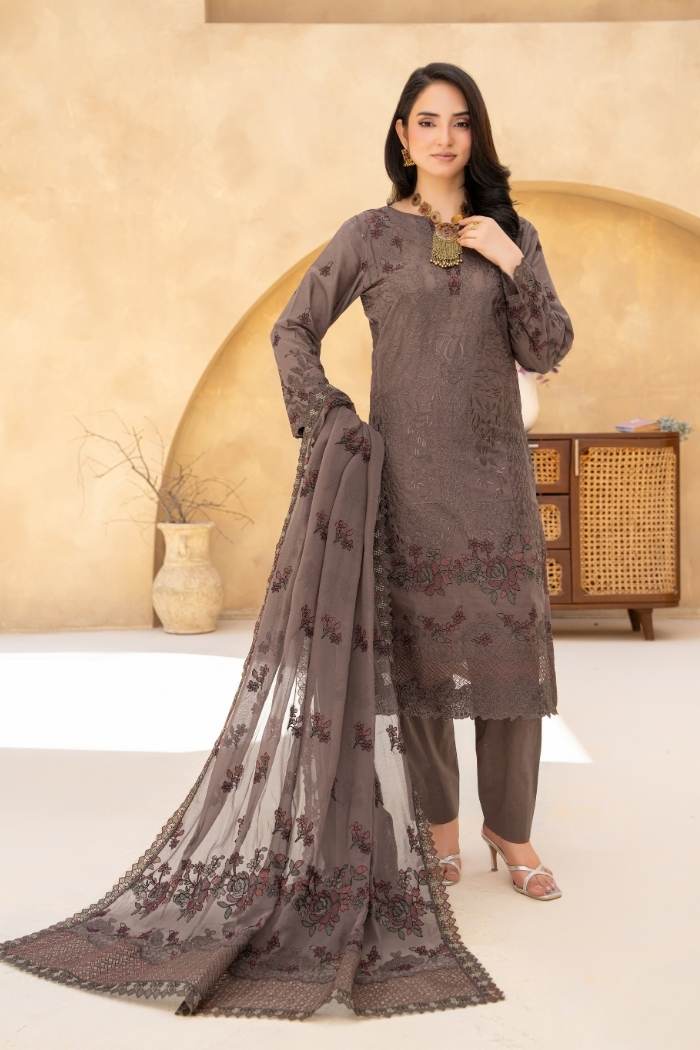 Riaz Arts | Kehkeshan Luxury Lawn | RA-KK-04