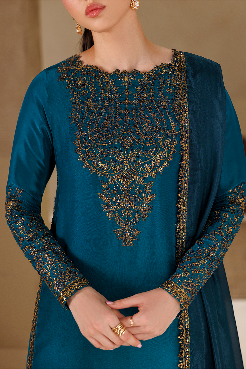 Iznik | Formals 26 Embroidered Ramen Silk | UE-731