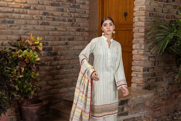 REGALIA | Salina Printed Khaddar | SPKV1-8