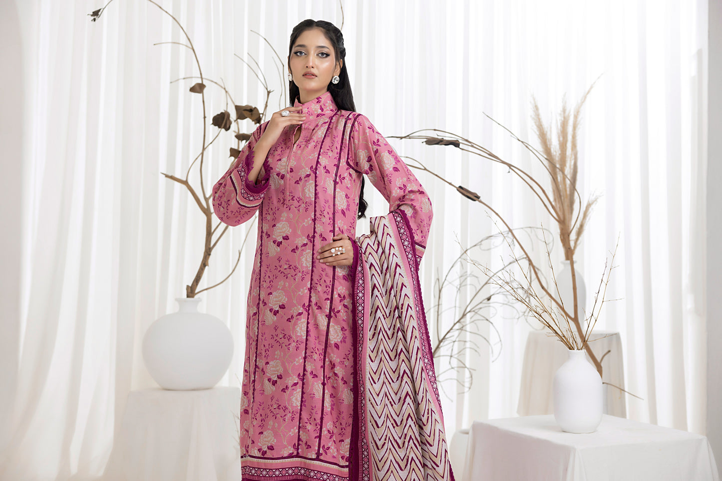 REGALIA | Salina Printed Khaddar | SSPKV1-8