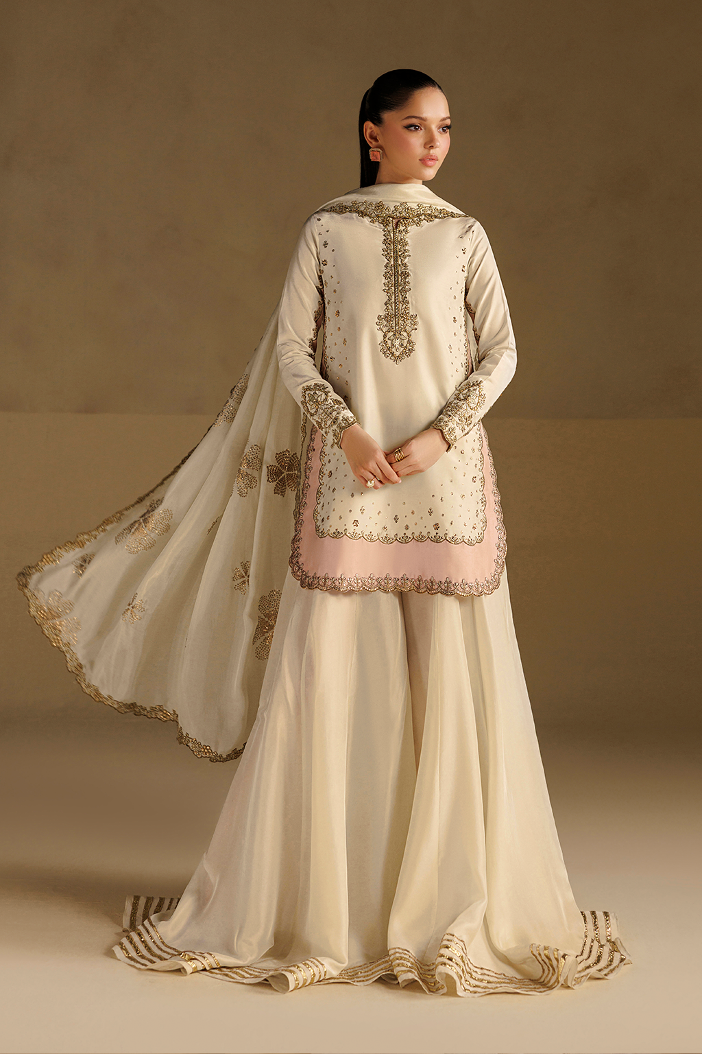 Iznik | Formals 26 Embroidered Ramen Silk | UE-735