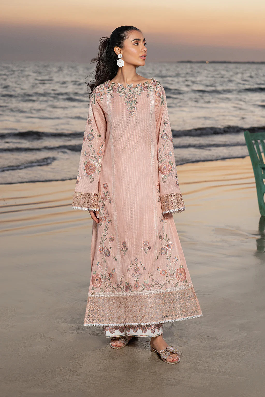 Iznik | Online Exclusive Lawn | UE-382