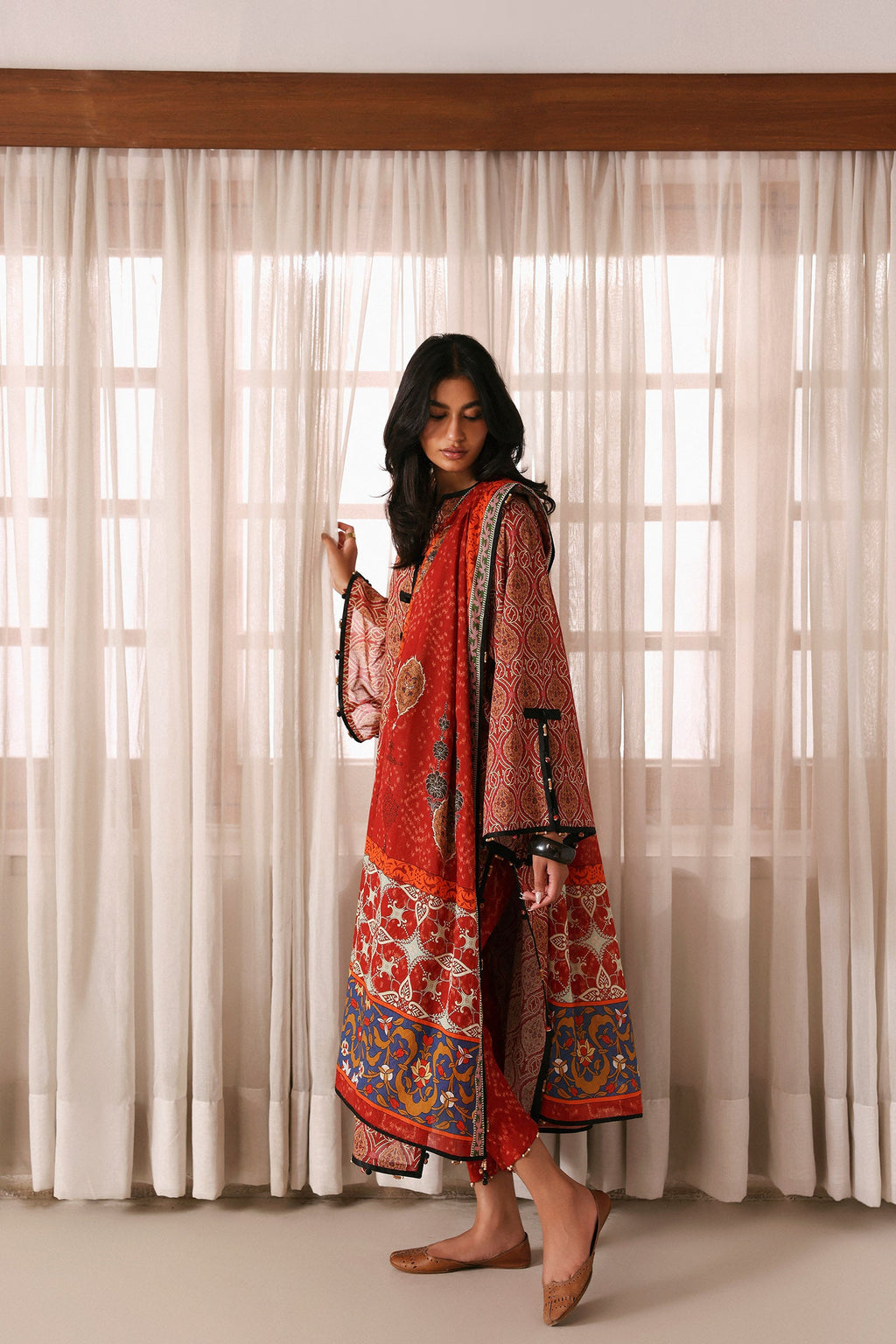 Zaha | Amaya Printed Lawn | ZAREEN