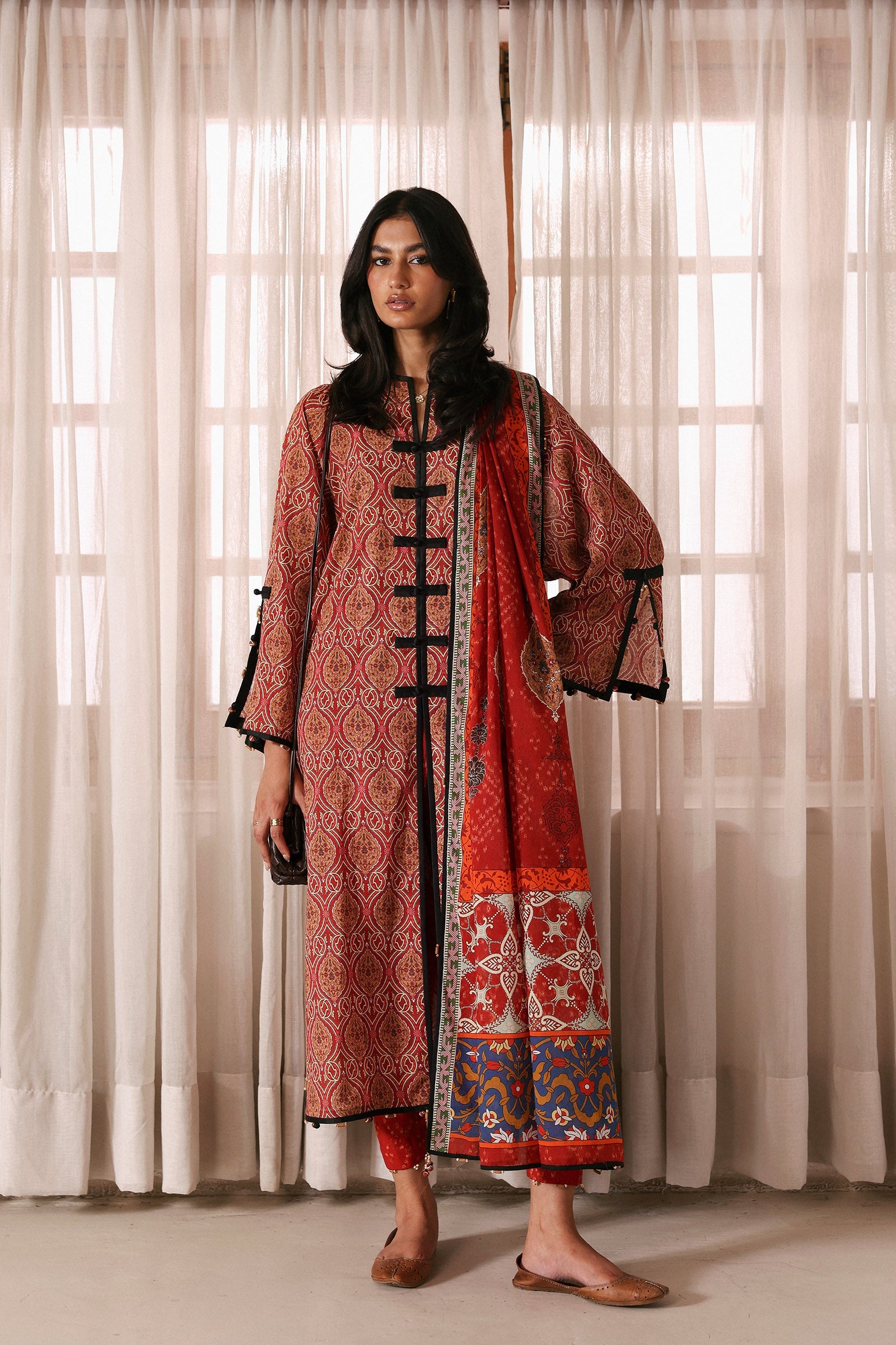 Zaha | Amaya Printed Lawn | ZAREEN