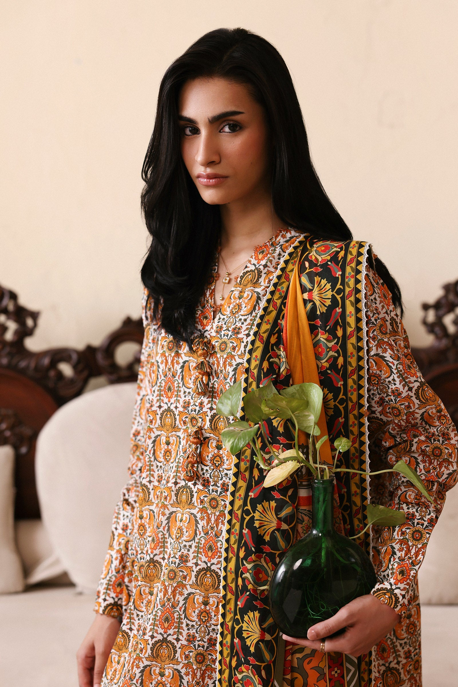 Zaha | Amaya Printed Lawn | SAHAR